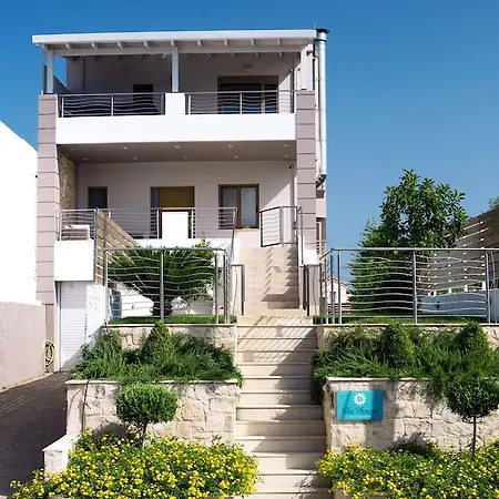 Plousia Villa *